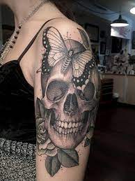 Jj tattoos tatuajes tattoos dream tattoos skull tattoos future tattoos body art tattoos tattoos for guys tatoos badass tattoos. 35 Amazing Skull Tattoos For Men And Women