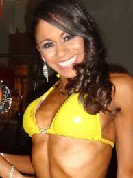 ESPECTACULARIO: KARLA GRISELL COBOS LA ALEGRIA FITNESS