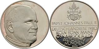 1 the medal is given irregularly by the senat der freien und hansestadt hamburg  de  to artists who contributed to musical life in hamburg, especially devoted to. Bayern Altotting Munchen Medaille 1980 Papst Johannes Paul Ii Winzige Haarkratzer Vz Aus Pp Ma Shops