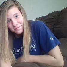 Sabrina Wetzel's Instagram, Twitter & Facebook