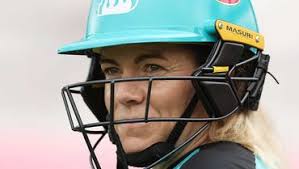 Crowe inducted into ICC Hall of Fame