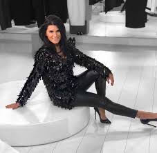 Sitewide 15%off · free shipping order $79+ · 15%off on orders us$29+ High Chic Glam Slaylebrity