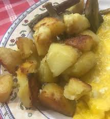 Un'alternativa facilissima e veloce alle classiche patate al forno! Carciofi E Patate In Padella Semplici E Veloci