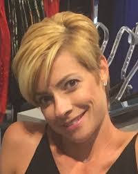 Veronica Lott's Instagram, Twitter & Facebook