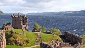 7 people have explored the lake, but no one has found anything definite. Loch Ness In Schottland Findet Man Nessie Wirklich In Den Highlands