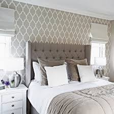 Stay on trend with your bedroom interior for 2021 and adorn your wall with a stylish monochrome face line art wallpaper. 30 Best Bedroom Wallpaper Ideas Home Decor Ideas Uk