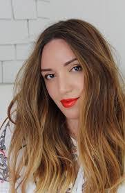 Amy Desrosiers's Instagram, Twitter & Facebook