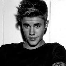 danielle bieber (daniellespiers9)