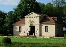 With its grand garden, dresden has one of europe's most important gardens. Datei Torhaus N Grosser Garten Dresden 2 Jpg Wikipedia