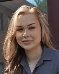 Shauna Rees's Instagram, Twitter & Facebook