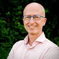 Rob Proper's Instagram, Twitter & Facebook