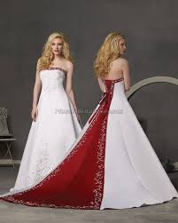 Crimson And White Wedding Dresses For Women Crimson Tide Wedding Dress Made By Forever Yours Womens Wedding Dresses Red Wedding Dresses Wedding Dresses