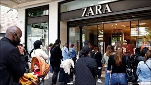 Zara sa, stylized as zara, (spanish: Zara Under Fire After Head Designer S Racist Message To Palestinian Model Fashion Trends Hindustan Times