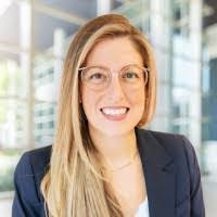 Beth Ostrowski's Instagram, Twitter & Facebook