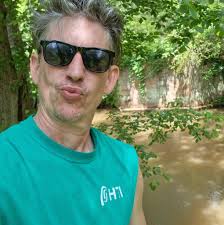 Tennessee RB DeSean Bishop says new strength and conditioning coach Derek  Owings is putting them “through the fire.”