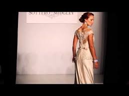 Llevo unas semanas dedicada con interés al tema de los vestidos especiales para niñas, vestidos originales para chicas, vestidos de fiesta o para una ocasión especial. Alquiler De Vestidos De La Marca Maggie Sottero And Midgley Alquiler De Vestidos Vestidos Mejor Vestido