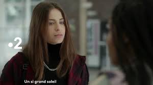 Un si grand soleil avec melanie maudran , jérémy banster , moïse santamaria , emma colberti , chrystelle labaude Un Si Grand Soleil En Avance Resume De L Episode Du Vendredi 23 Avril 2021 Spoilers News Series A La Tv Allocine