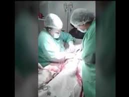 Subscribe chanel istri yah melahirkan bayi kembar gak ada beda nya. Video Melahirkan Bayi Kembar Berbagi Cara