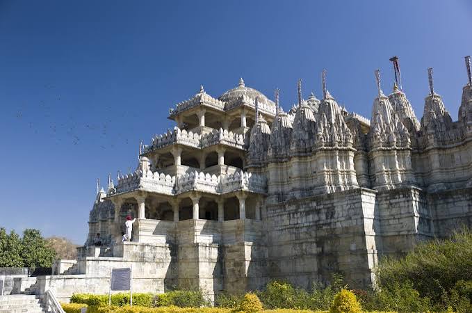 Everything You Need To Know About The Incredible Dilwara Temples