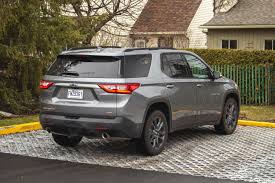 Both the traverse and pilot can seat up to eight in three rows. Chevrolet Traverse Shows Off Towing Capacity In Korea Gm Authority