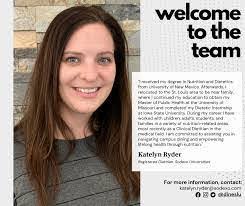 Maureen Ryder's Instagram, Twitter & Facebook