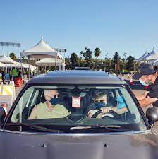 Make it great with window world's our front doors can be customized with smaller side panel windows or glass panels within the door itself, the definitely recommend window world tx san antonio. Vaccination Day At Dodger Stadium Hours Of Traffic And 7 730 Shots The New York Times