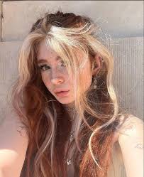 Kim Wainwright (missbillyboo)