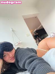 anniekrobbins Nude Leaks OnlyFans Photo 2 - Nudogram v2.1