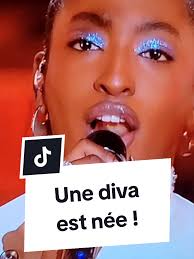 Sublime interprétation de "I Will Always Love You" par Ebony. #ebony  #staracademy #fyp #whitneyhouston #songs #live #show #beauty