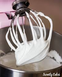 Imbc Creme Au Beurre A La Meringue Italienne Meringue Meringue Italienne Creme Au Beurre