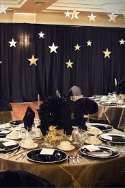 Black And Gold Backdrop Decoration Ideas Pin By Handy Special Events On Backdrops Backdrops Xmas Decorations Black Backdrops