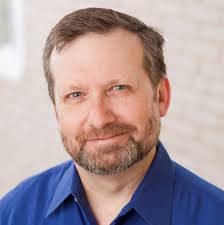 Edward Linder's Instagram, Twitter & Facebook