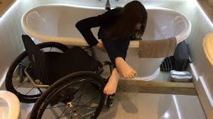 The landing 1 what could you use to change the tv channel without. Instructional Video Of A C6 7 Complete Spinal Injury Bath Transfer Youtube