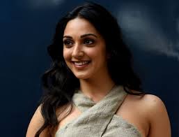 She went to the cathedral and john connon school, mumbai, and further pursued her higher studies at jai hind college with mass communication. Kiara Advani Signs A Film Each With Ram Charan And Ranveer Singh Easterneye