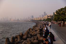 Sunset on Marine Drive The premiere ...