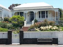 Black And White House Exterior Nz Devonport Auckland Nz House Colors Beautiful Homes Old Houses