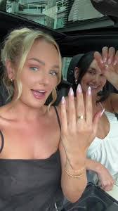 Misha Porter's Instagram, Twitter & Facebook