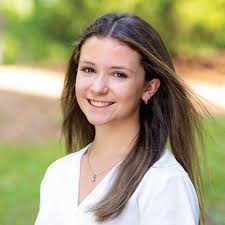 Endicott College Donor Honor Roll 2021–22 by Endicott College's Office  of Annual Giving &amp; Alumni Engagement