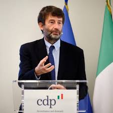 Potrebbe essere invece il fisico italiano roberto cingolani il futuro numero uno del ministero della transizione tra le conferme ci sarebbe anche quella di roberto speranza, ministro della salute. P0tyh8g4psyirm
