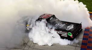 An exciting last few laps. Brett Moffitt Wins At Chicagoland Third Win Of The Season Nascar Com
