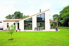 Maison Au Toit Monopente Constructeur Maison Construction Maison Constructeur De Maison Individuelle