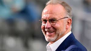 Weniger deutlich wurde der ehemals beste stürmer europas dennoch nicht, nachdem er vor der partie nichts hatte sagen wollen und dies mit einem schweigegelübde mir selbst gegenüber begründet hatte. Fc Bayern Rummenigge Keine Transfers Um Konkurrenz Zu Schaden Fussball Stuttgarter Nachrichten