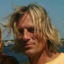 Eric Escue (@eeescue)