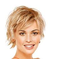 Short hair can be more versatile than long hair and far quicker to style. Like This In Maybe A Little Longer Version Shaggy Short Hair Oval Face Hairstyles Short Thin Hair