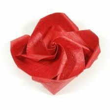 Un Origami Facile Fleur A Offrir Ou Pour Vous Amuser Tout En Creant De Belles Choses Archzine Fr