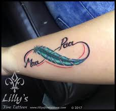 Infinity Tattoo With Feather Colour Tattoo Maapaa Tattoo Amazing Infinity Tattoo Cute Maa Paa Ta Mom Tattoos Mother Tattoos Tattoo Designs Wrist