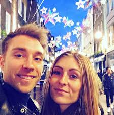 Christian eriksen shoots down wild rumour his wife had affair with jan vertonghen. Premier League Eriksen Calls Bulls T On Rumours Regarding His Wife And Vertonghen Foto 11 De 12 Marca English