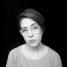 Amazon.com: Queer Metaphorosis: speculative stories by LGBTQIA+ authors  (Metaphorosis Library Collection) eBook : Magazine, Metaphorosis, Ness,  Mari , Hudson, Kai , Racklin, Carly , Ellis, Sara Kate , Carlson, Ashley R.  ,