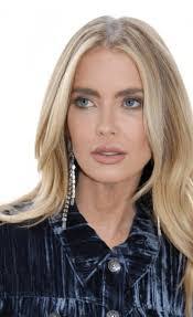 Sabrina Culver's Instagram, Twitter & Facebook