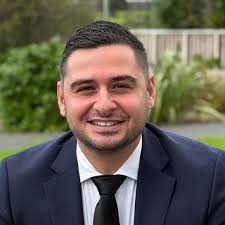 Andre Zareian • Ray White New Zealand